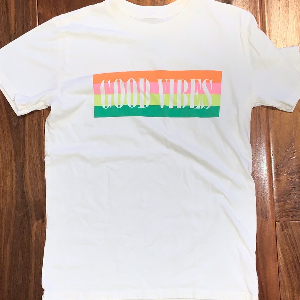 Good vibes tee
